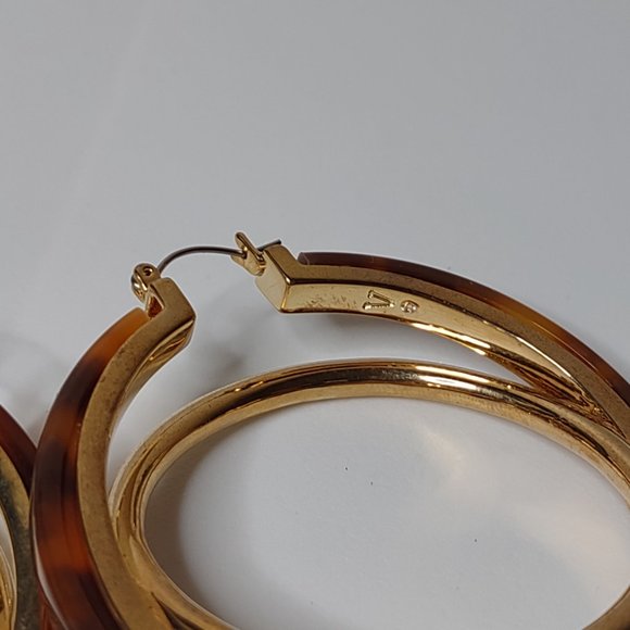 Vince Camuto Tortoise And Gold Tone Large Hoop Earrings - Picture 2 of 15